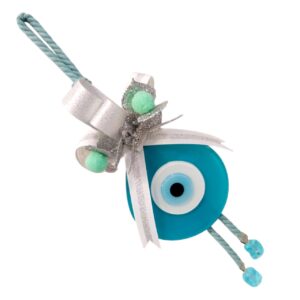 Γούρι 2026 με γυάλινο μάτι σε γαλάζιο, ασημί κορδέλα και μπλε χάντρες.