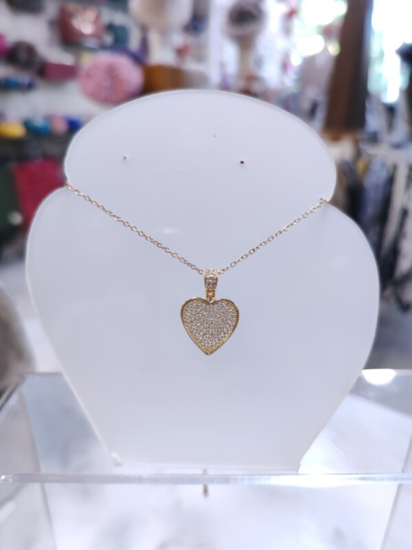 Endless Sparkle: Χρυσό Ατσάλινο Κολιέ Καρδιά με Pavé Ζιργκόν