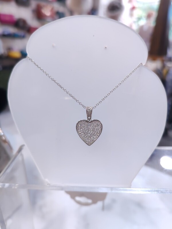 Eternal Shine: Ασημί Ατσάλινο Κολιέ Καρδιά με Pavé Ζιργκόν