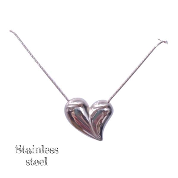 Silver Abstract Heart: Ασημί Ατσάλινο Κολιέ Καρδιά με Μοντέρνο Σχεδιασμό