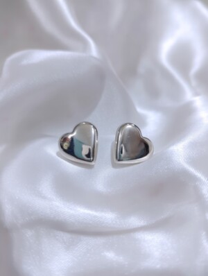 Ατσάλινα Σκουλαρίκια Καρδιά puffy ασημί χρώμα με mirror-finish Avenue Fashion Αθήνα Καλλιθέα.