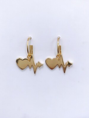 heartbeat-love-steel-earrings σκουλαρίκια ατσάλινα καρδιά EKG