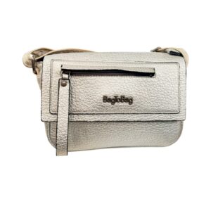 Τσάντα χιαστί Bag to Bag ασημί με ανάγλυφη υφή και έθνικ ρυθμιζόμενο ιμάντα